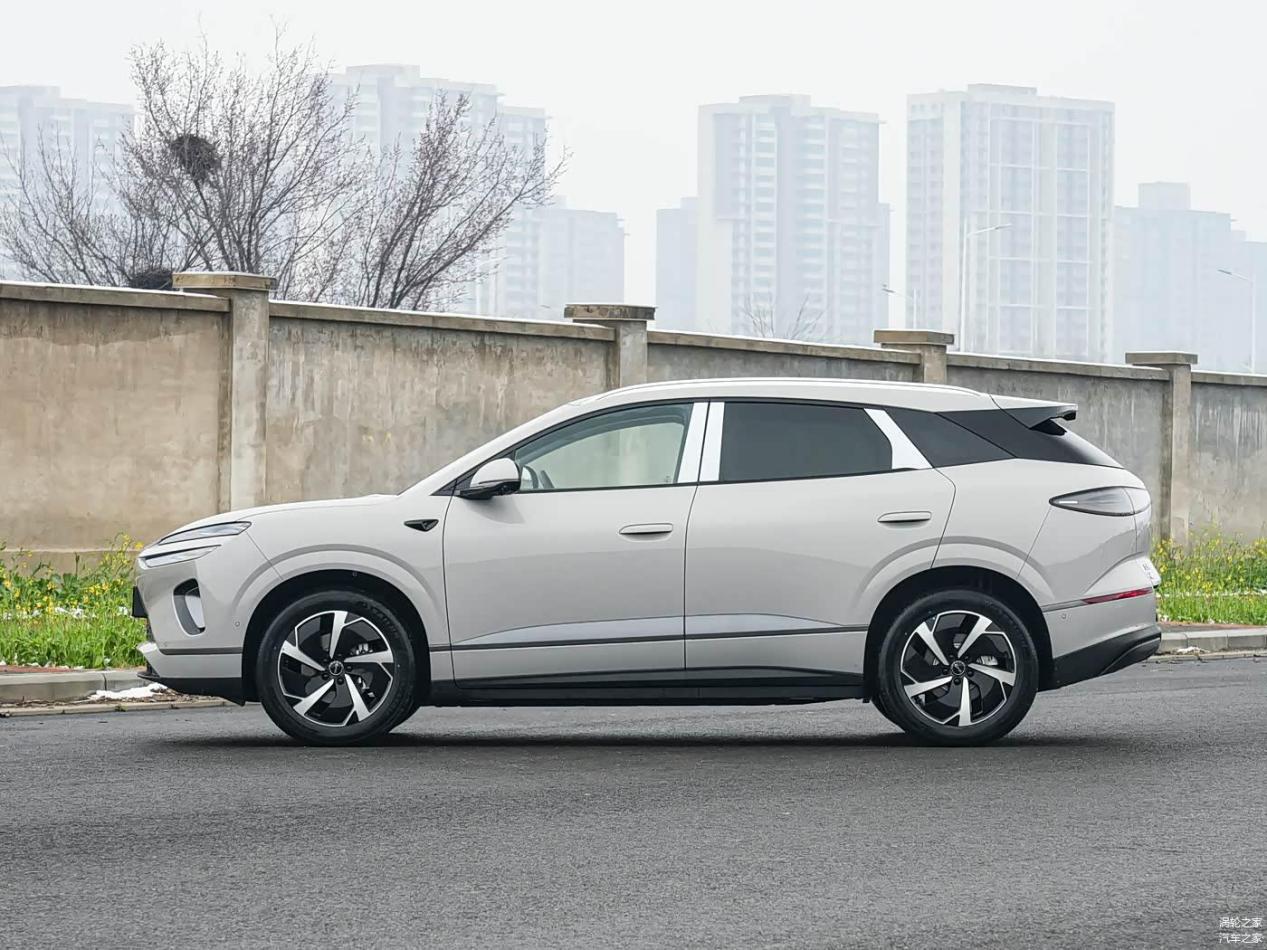BYD EV foto 3